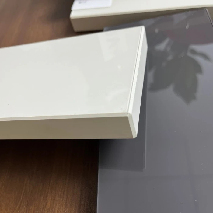 Tabellone per mobili in acrilico