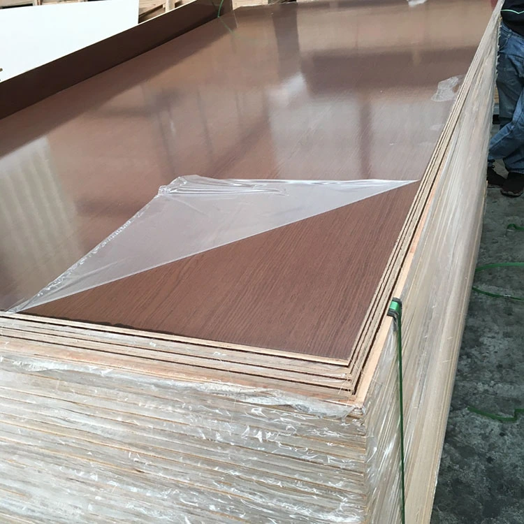 Impiallacciatura di legno naturale